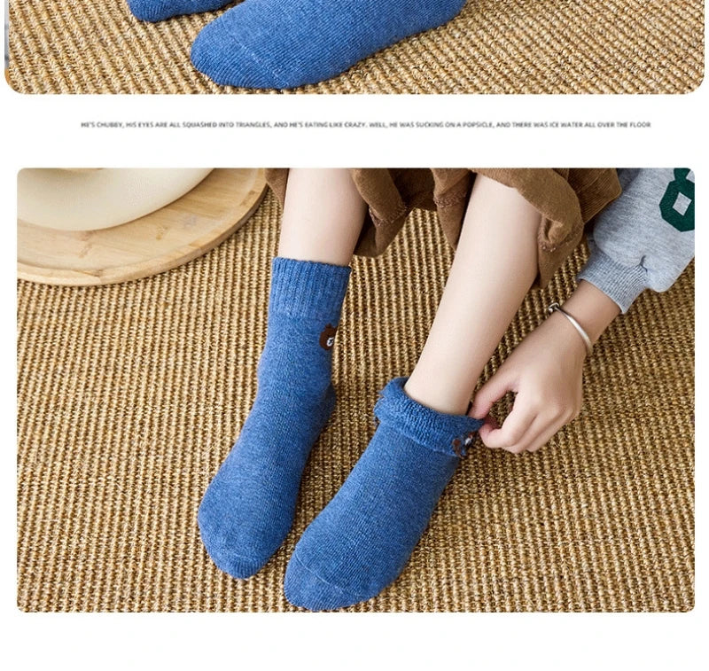 Calzini Morbidi in Peluche per Bambini – Set da 5 Paia Ideale per la Stagione Fredda