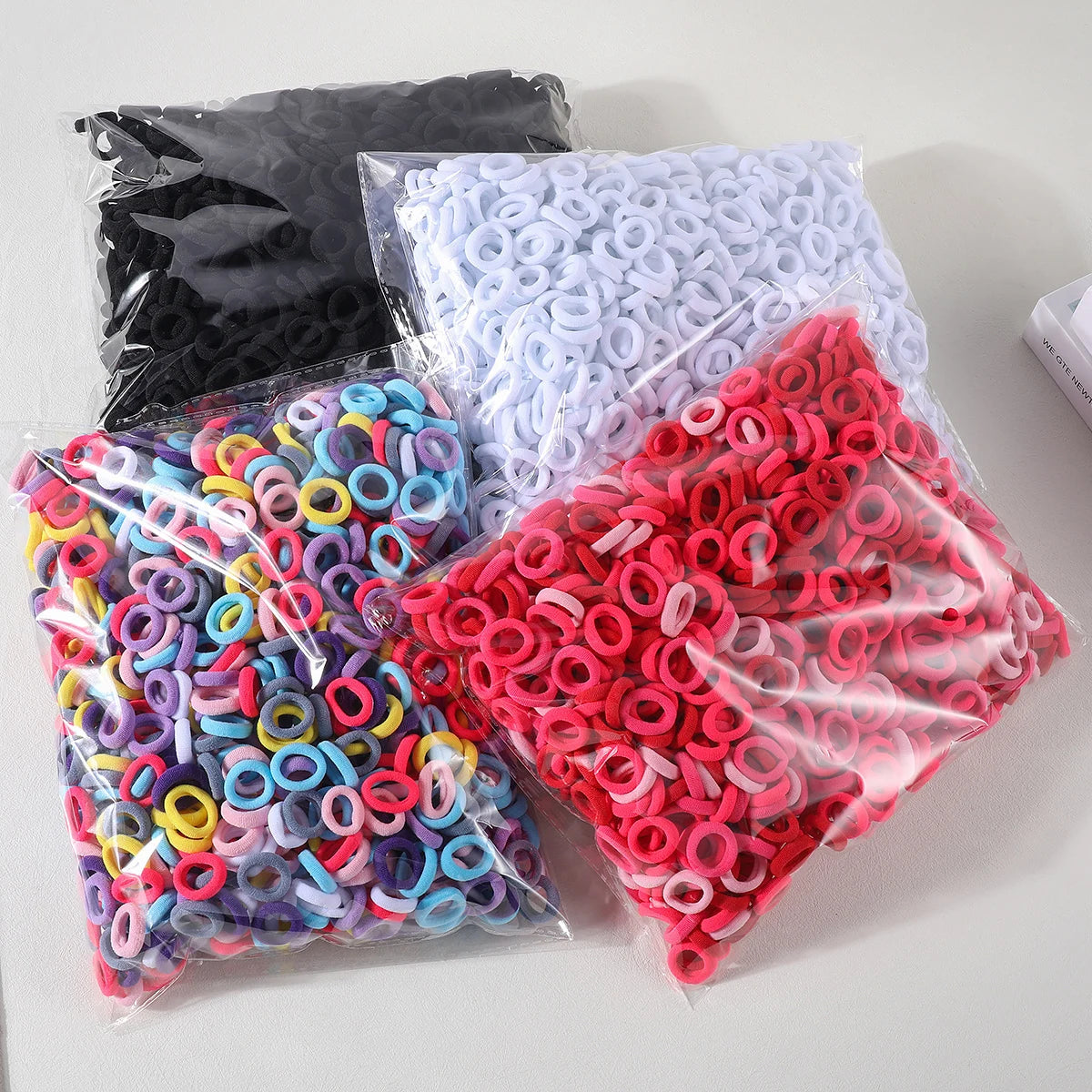 Set 100 Elastici Colorati in Nylon per Bambini – Lega Capelli Morbidi